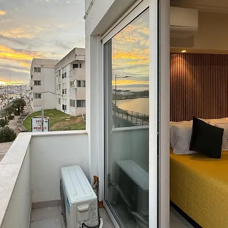 T1 Pau Da Bandeira Daire *